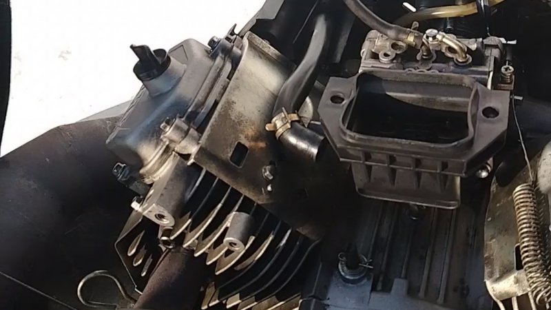 Капает вода с патрубка лифан 2v78f 2a pro