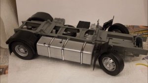 Italeri 3834 1/24 DAF XF95 Super Space Cab