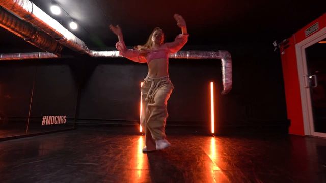 Маша Румянцева // Hip-hop (Новокузнецкая) смотреть онлайн