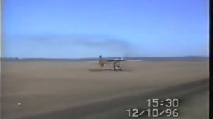 Ультралайт с крылом с отрывной оболочкой.flv