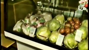 Реклама 90-х магазина "искра"