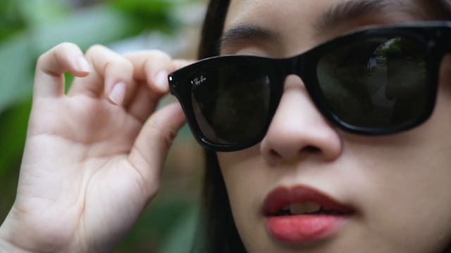 Trải nghiệm Rayban Stories: kính gián điệp thông minh của Facebook смотреть онлайн
