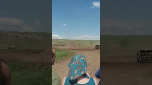 Неудачный старт гонщика.