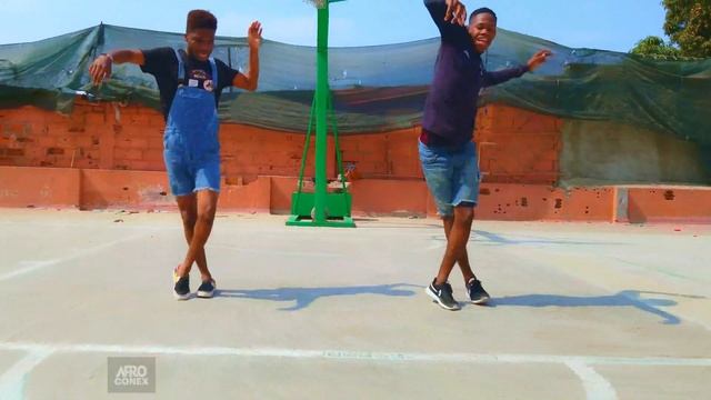 ANGOLAN AFRO HOUSE DANCE DIRECTLY FROM ANGOLA
