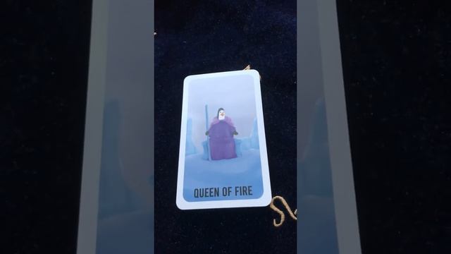 Queen of Wands Tarot - The Minor Arcana смотреть онлайн