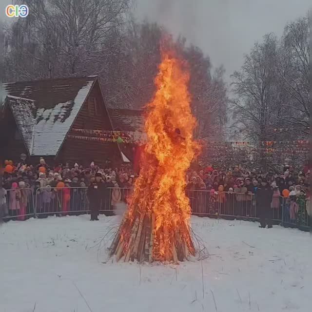 Широкая Масленица в Костроме..mp4