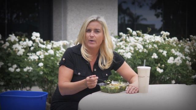 Side Effects Commercial смотреть онлайн