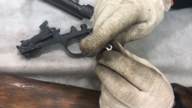 СВЕТА !!! (СВТ-40) ПОЧЕМУ ЭТО САМАЯ СЛОЖНАЯ ВИНТОВКА ВТОРОЙ МИРОВОЙ ??? СБОРКА-РАЗБОРКА ! смотреть онлайн