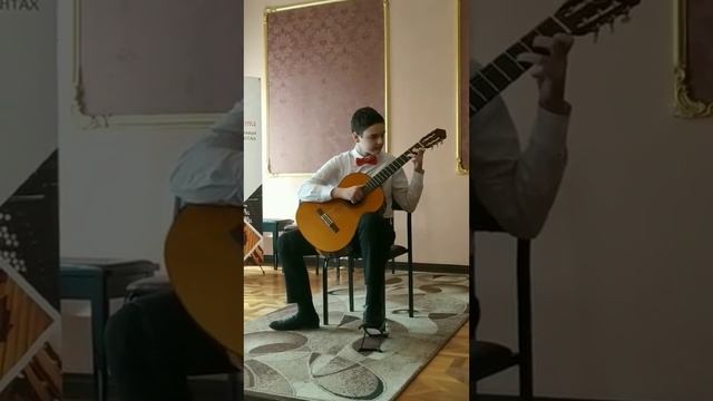 DNIPRO ART FEST    Гусаренко А  Й С  Бах Два Менуэта інструментальний жанр гітара 13 17 смотреть онлайн