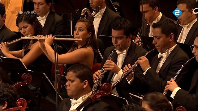 Strauss - Eine Alpensinfonie - Op64 - Conductor Dudamel - HD смотреть онлайн