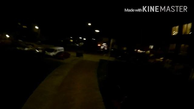 Syma X8C X-Mas flight смотреть онлайн