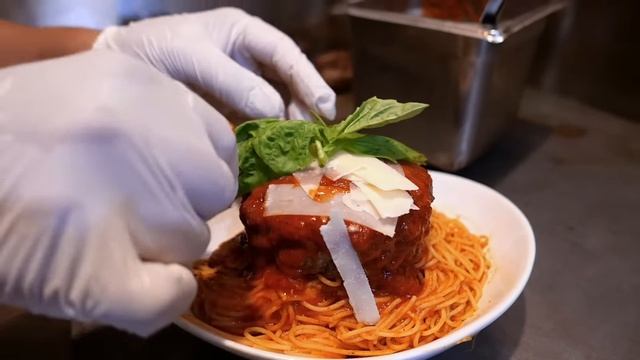 Американская уличная еда - Лучшие бургеры в Америке подборка! смотреть онлайн