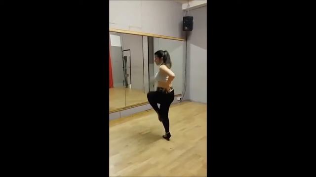 ALMA ANGELINI - salsa life london - lady style смотреть онлайн