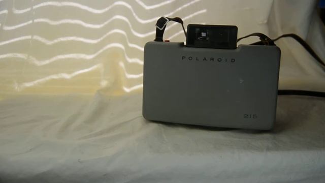 Polaroid Land Camera Instruction Video(Part Two) смотреть онлайн