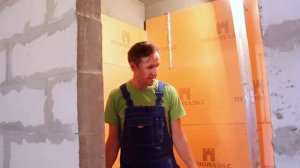 Монтаж водяных теплых стен 1