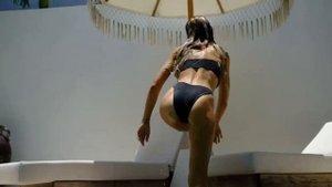 Мария Горбань-в бассейне #актриса #мариягорбань