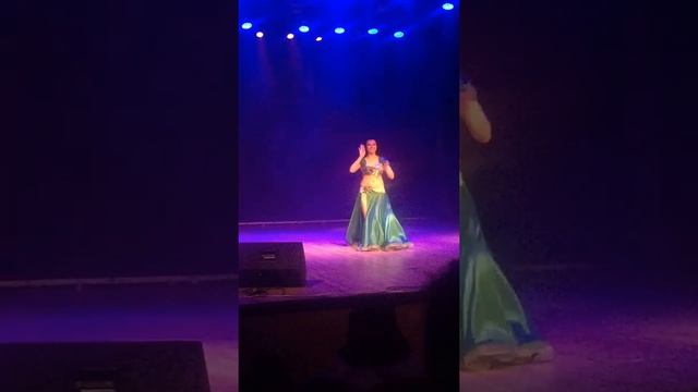Danaya bellydancer.Lyrical song.Concert of Danaya school смотреть онлайн