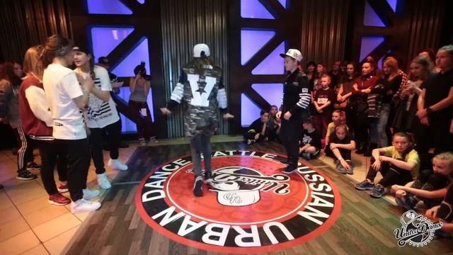 United Dance Open battles - 2x2 - kids - Лиза+Саша vs Артем+Виктория смотреть онлайн