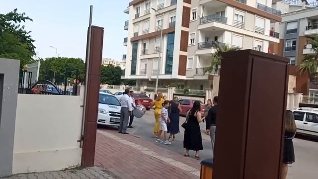 Турция 2021. Что я услышала с балкона и увидела перед подъездом?