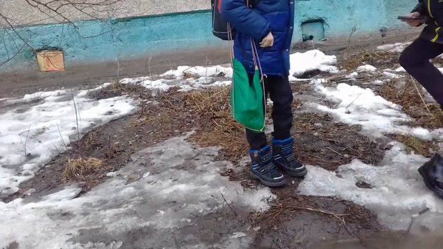 хожу по очень глубокой луже запись астоновлена смотреть онлайн