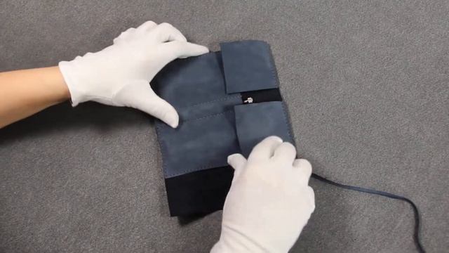 Travel case for two watch straps and screwdriver. смотреть онлайн