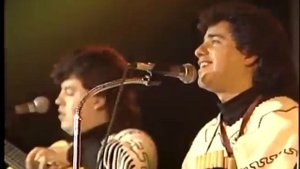 Los Kjarkas   Llorando se fue, Quito Coliseo Julio César Hidalgo, diciembre 1989