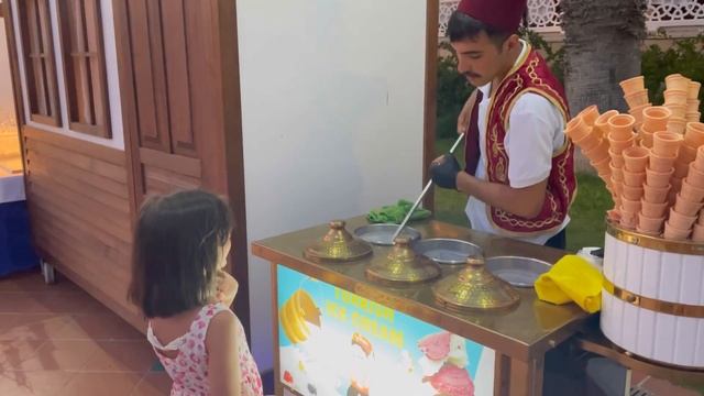 MANAVGAT ALİBEY CLUB OTEL RESTAURANT EĞLENCELİ TATİL VLOG #alibey #antalya #manavgat #otel смотреть онлайн