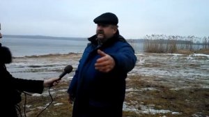 Рыбак провалился под лед