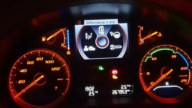 #NEW #daf XF sprawdzenie stanu akumulatora #shorts #shortvideo #short смотреть онлайн