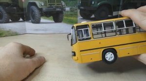 Обзор модели Икарус 260.06, масштаб 1:43, "Modimio".