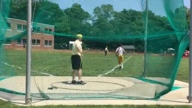 AJ WHRHS 143'7" Discus Throw 5/28/2016 смотреть онлайн
