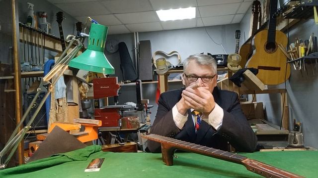 Почему не надо ставить особо твёрдые и супер жёсткие лады на гитару. смотреть онлайн