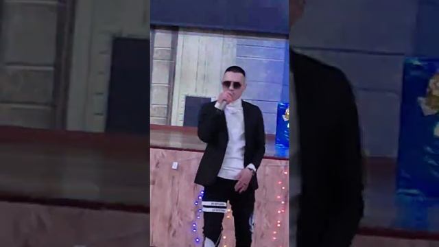 Али Омур уч тилде чыгарма смотреть онлайн