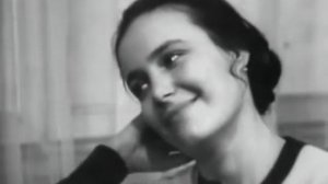 Стою на полустаночке (ст. М. Анчарова, муз. И. Катаева). Поёт Нина Сазонова