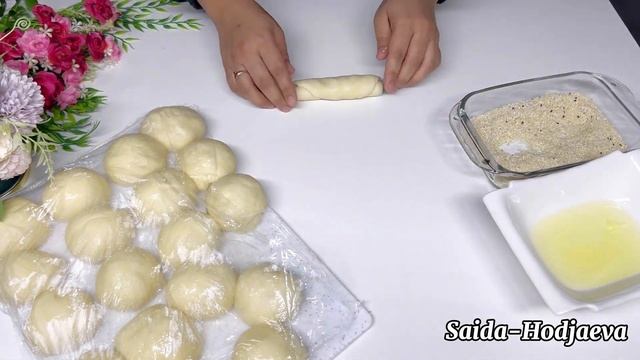 БУЛОЧКИ С СЫРОМ Мягкие как Пух удивительно простой рецепт. смотреть онлайн