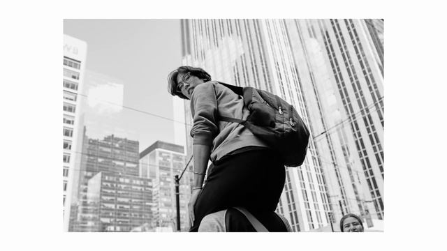 Can you shoot street photography with a “big” camera? (pov in Toronto and Calgary) смотреть онлайн