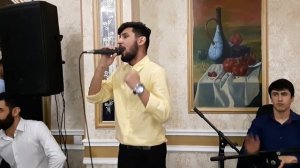 Чархо факлак маро ба чарх оварди Хушруз Бахтоваршоев базми туёна