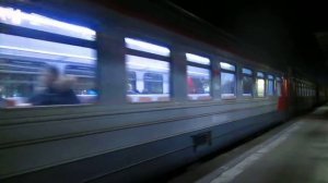 Электропоезд ЭР2Т-7180 прибытие станция Нара 19.11.2014