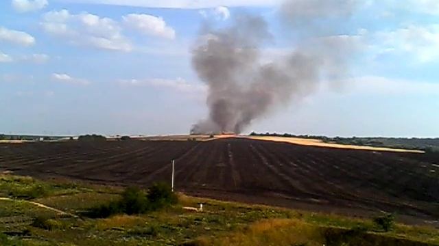 Пожар на поле смотреть онлайн