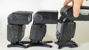 Nikon SB-600 SB-700 SB-900 size comparison review