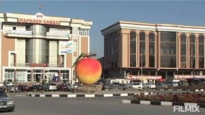 Чамшед Шокиров суруди модар Маро аз кудаки модар ба ширу шеър парварди Модарон зинда бошанд