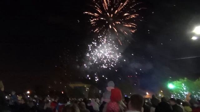Салют 9 мая 2019 - Одинцово - Глобальная волна