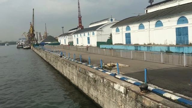 River cruise. Day one./Речной круиз. День первый. смотреть онлайн