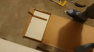 Делаем деревянную кормушку для пчёл из старых рамок