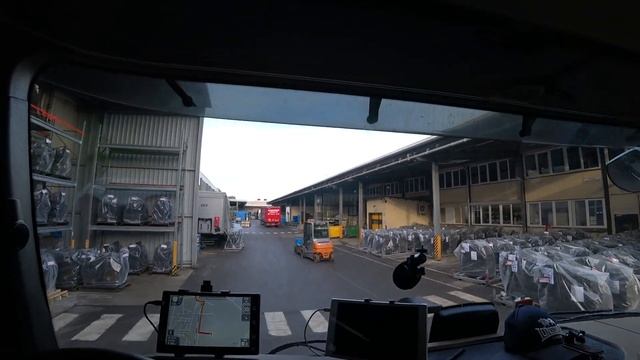 Попал на Проверку Крепления Груза | Три Выгрузки На Заводе Feed | Немецкий комфорт смотреть онлайн