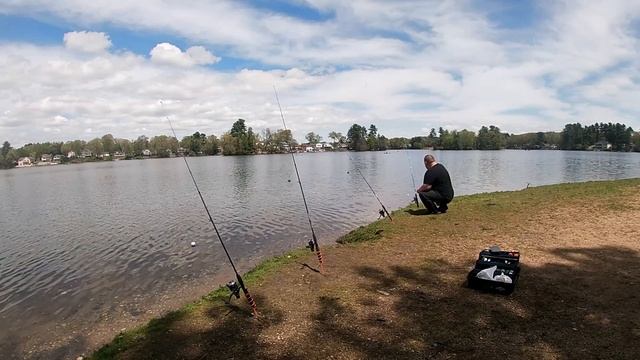 За форелью прямо в воду | After Trout, Into The Water смотреть онлайн
