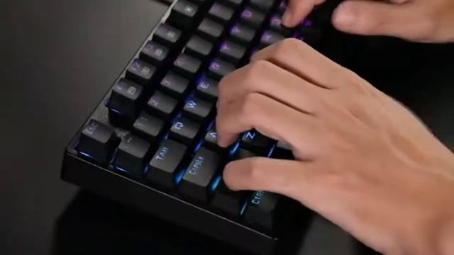 Redragon K582 SURARA RGB LED Backlit Mechanical Gaming Keyboard with 104 Keys смотреть онлайн