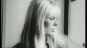 The Velvet Underground & Nico "I'll Be Your Mirror" (Warhol film footage)