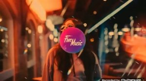 А я молюсь, небесам