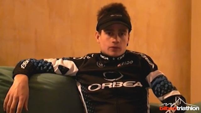 Albert Moreno confirma su presencia en el BilbaoTriathlon 2013 смотреть онлайн